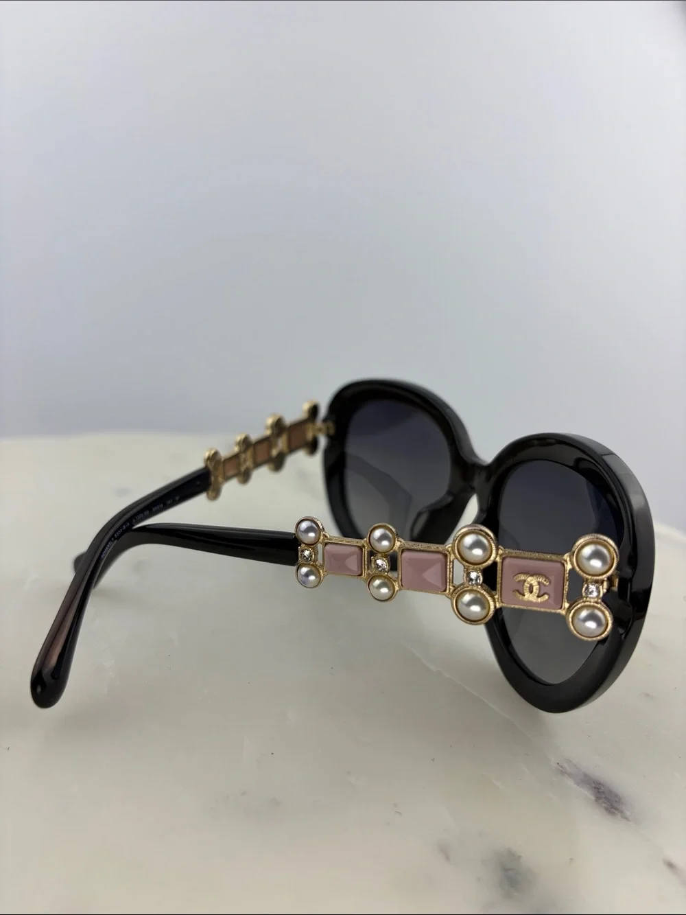 NWOT Vintage Chanel ‘Bijou’ Pearl Polarized Sunglasses ~ 5334-B-A